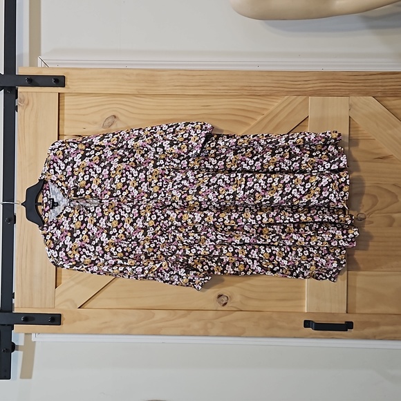 NWT | Torrid Mini Stretch Challis Front Keyhole Dress | Size 1 - Picture 3 of 6